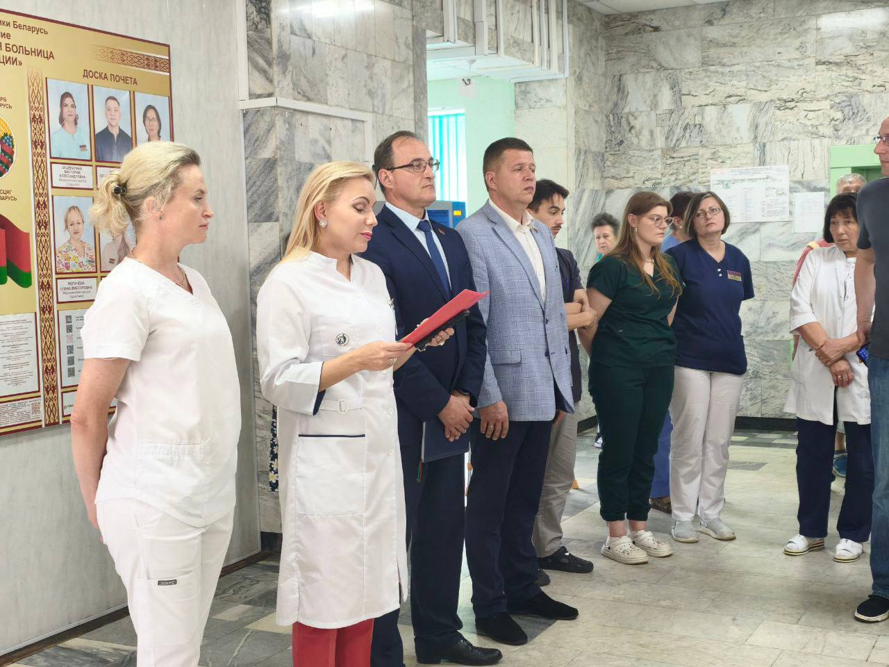 В РНПЦ медицинской экспертизы и реабилитации почтили память жертв Великой Отечественной войны